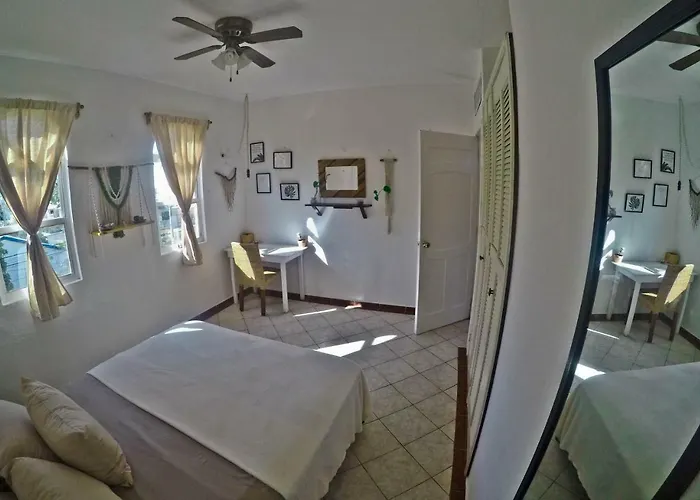 El Depita Aparthotel *